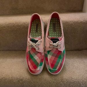 Sperry's watermelon plaid shoes
